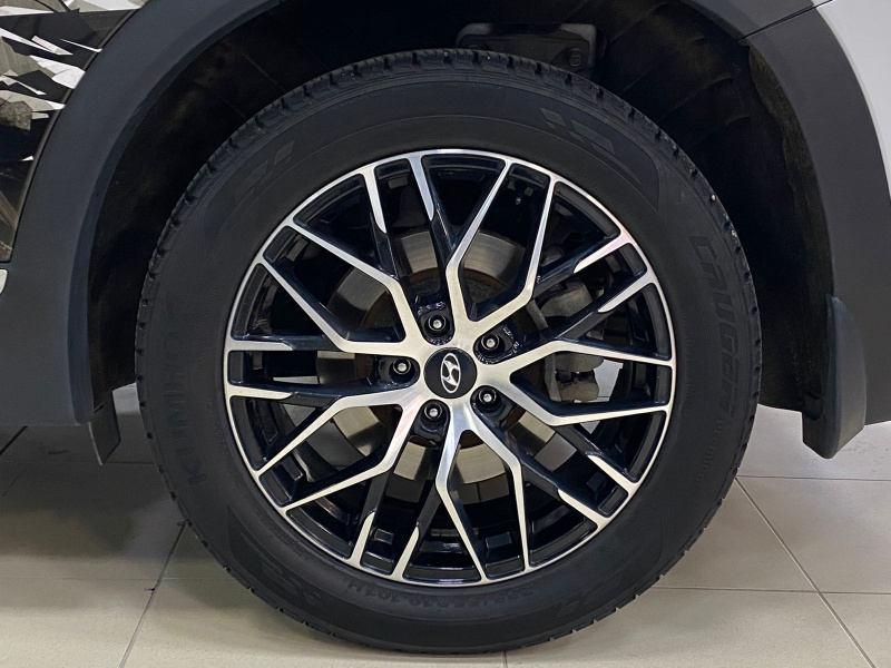 Hyundai Santa Fe 2.2 AМT, 2021