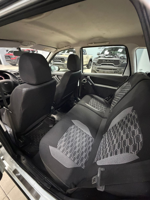 LADA Granta Cross 1.6 MT, 2023