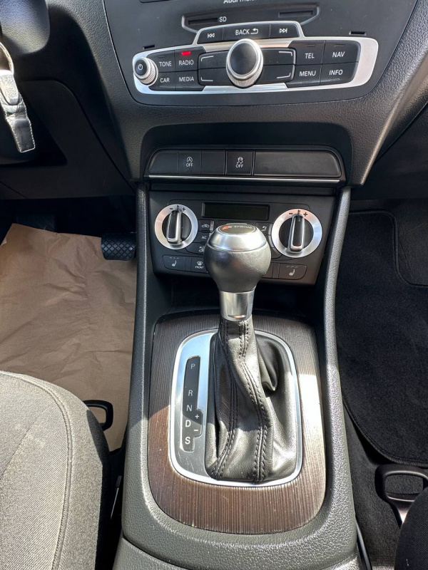 Audi Q3, 2012