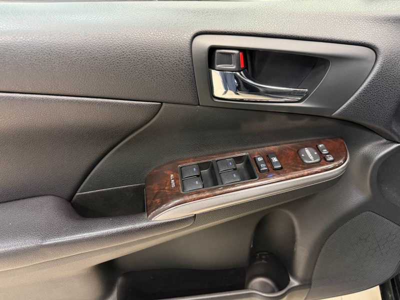Toyota Camry 2.5 AT, 2017, 127 703 км
