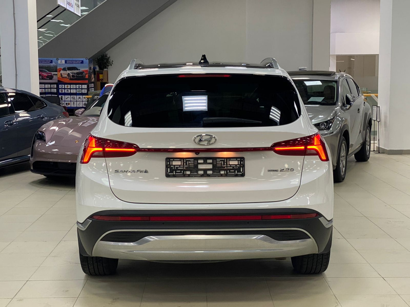 Hyundai Santa Fe 2.2 AМT, 2021