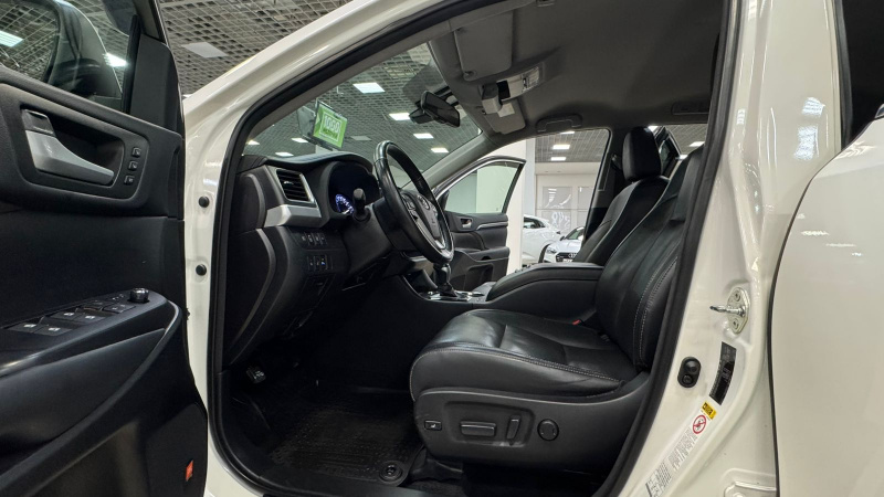 Toyota Highlander 3.5 AT, 2014,