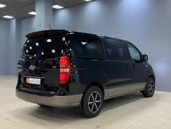 Hyundai Grand Starex 2.5 AT, 2016