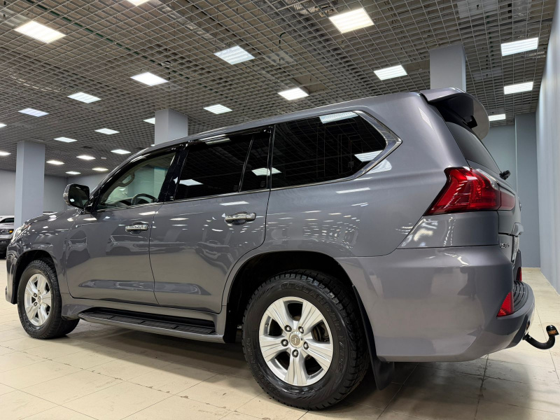 Lexus LX450D AT, 2016