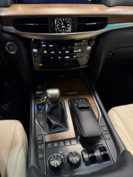 Lexus LX450D AT, 2016