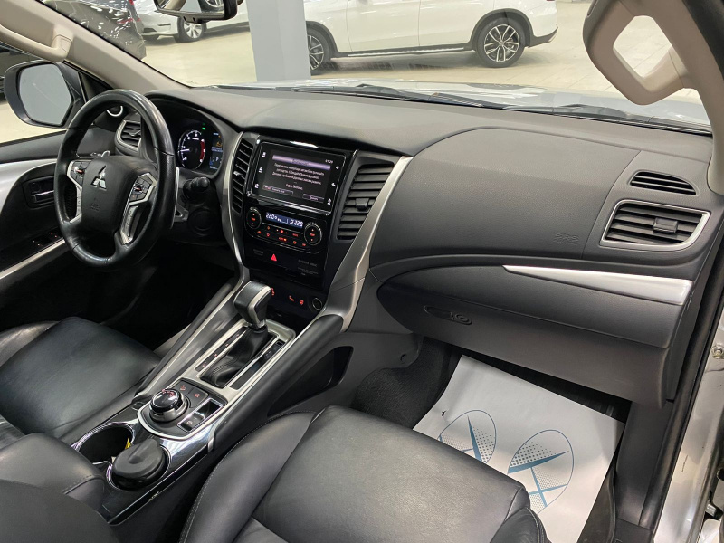 Mitsubishi Pajero Sport 2.4DI-D AT, 2018
