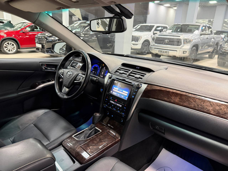 Toyota Camry 2.5 AT, 2017, 127 703 км