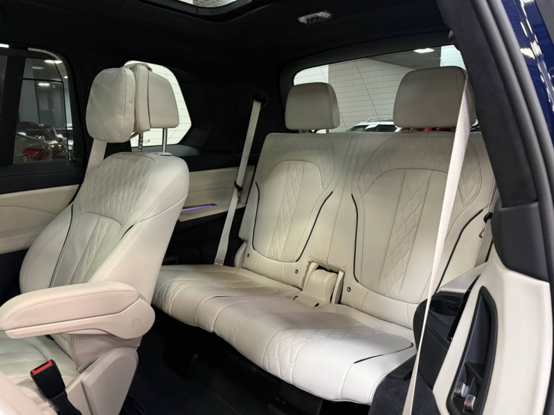BMW X7 40i 3.0 xDrive Steptronic, 2025, 23 100 км