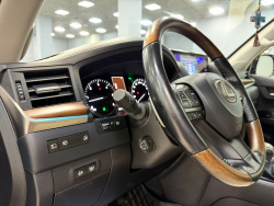 Lexus LX450D AT, 2016