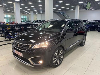 Peugeot 5008 1,2 AT, 2020