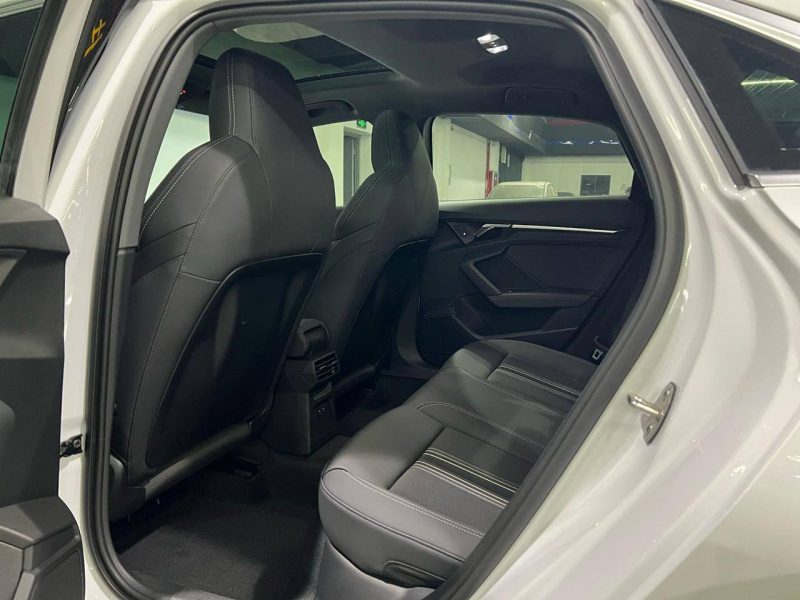 Audi Limousine 35 TFSI, 1.4, 2021г, 18 000 км