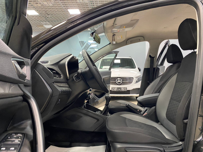 LADA Vesta 1.6 MT, 2024