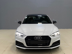 AUDI A5 2.0 2021г