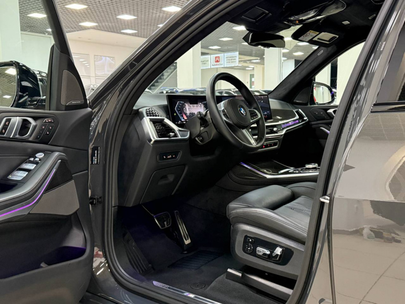 BMW X7 40i 3.0 xDrive Steptronic, 2025, 23 345 км