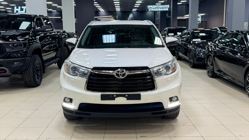 Toyota Highlander 3.5 AT, 2014,