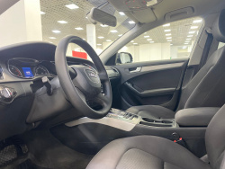 AUDI A4 1,8 2012