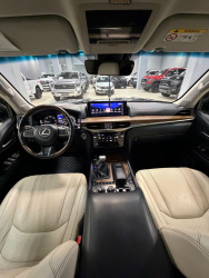 Lexus LX450D AT, 2016