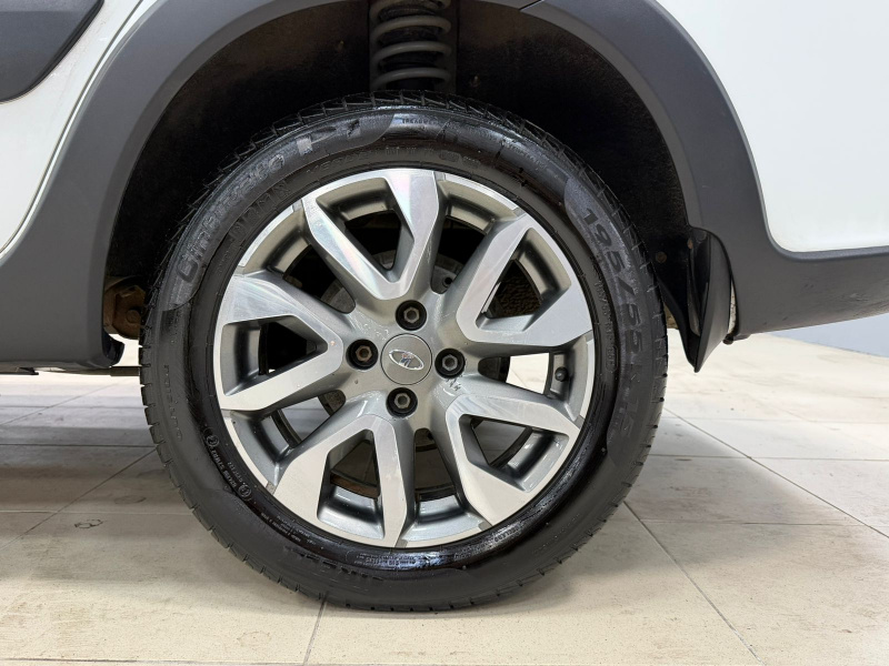 LADA Granta Cross 1.6 MT, 2023