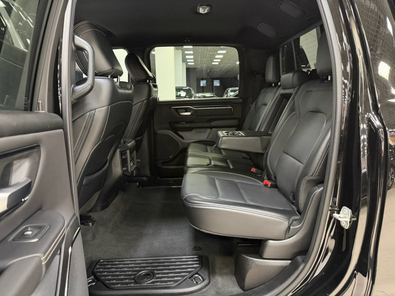 RAM 1500 5.7 AT, 2024, 31 900 км