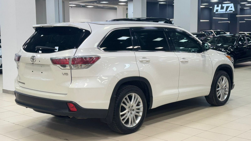 Toyota Highlander 3.5 AT, 2014,