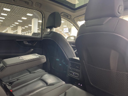 AUDI Q7 QUATTRO PREMIUM PLUS 2020г. black AUDI Q7 QUATTRO PREMIUM PLUS 2020г. black
