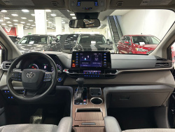 Toyota Sienna 2.5 AT, 2022